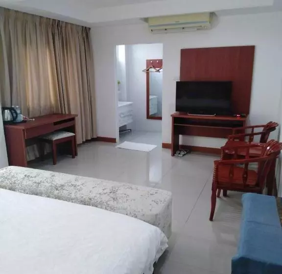 ペンション Z.h.p