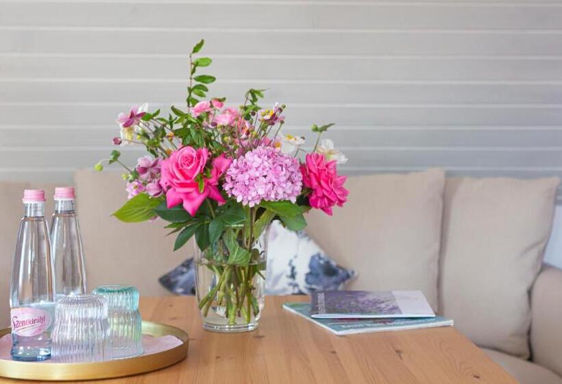 Nocleg ze śniadaniem Fiastyúk Udvarház