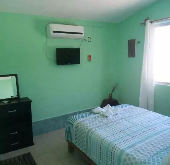 Hotelli Hospedaje Wotoch Aayin