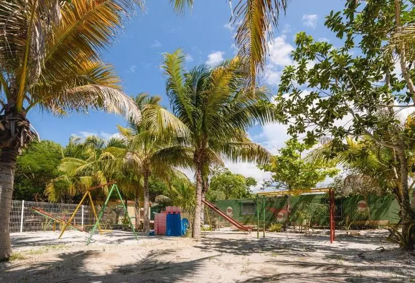 Hotelli Hospedaje Wotoch Aayin