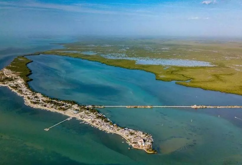 Hotelli Hospedaje Wotoch Aayin