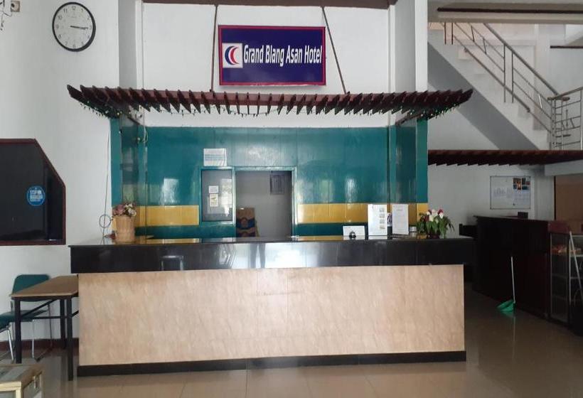 فندق Oyo 3184 Grand Blang Asan