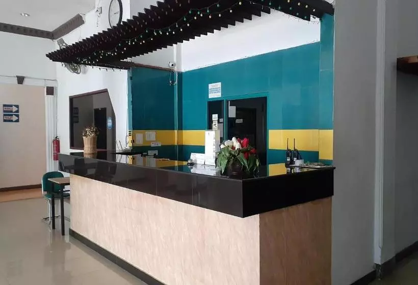 Hotelli Oyo 3184 Grand Blang Asan