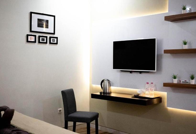 فندق Pondok Garuda Guest House