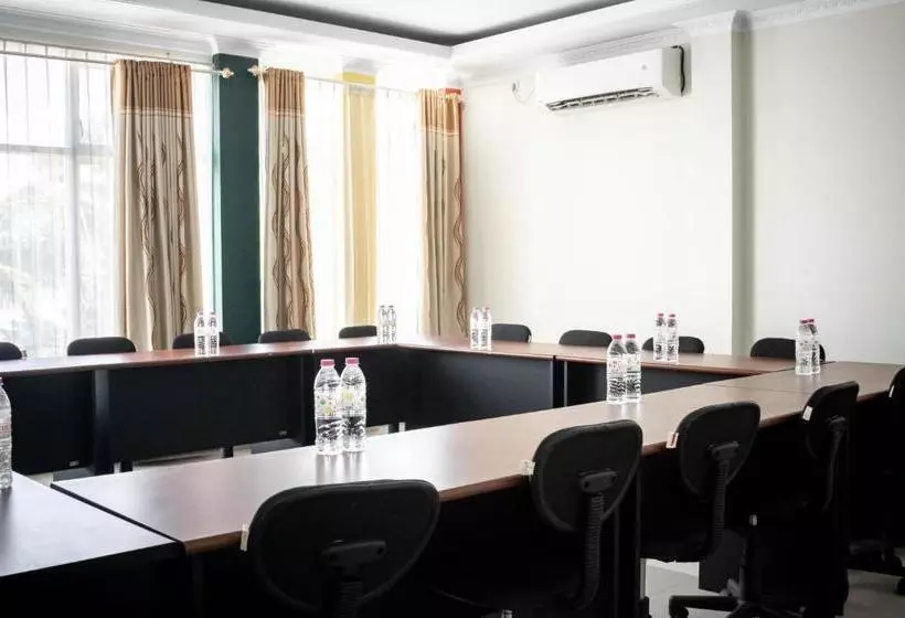 Hotelli Pondok Garuda Guest House