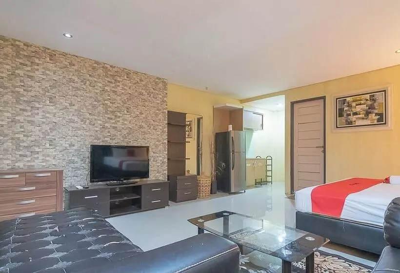 ホテル Reddoorz Plus Near Sepinggan Airport 3 Balikpapan