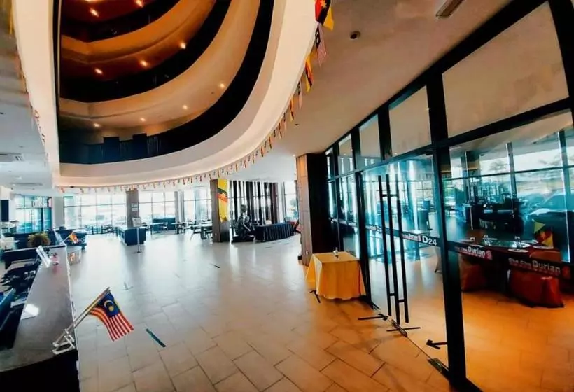 Hotelli Roxy  Serian