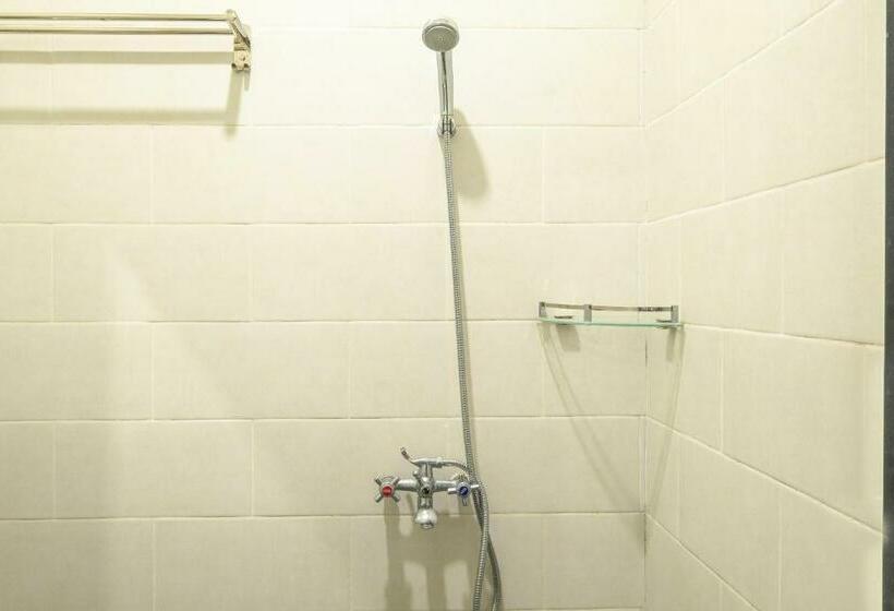 Szálloda Savindra Residence Syariah Redpartner