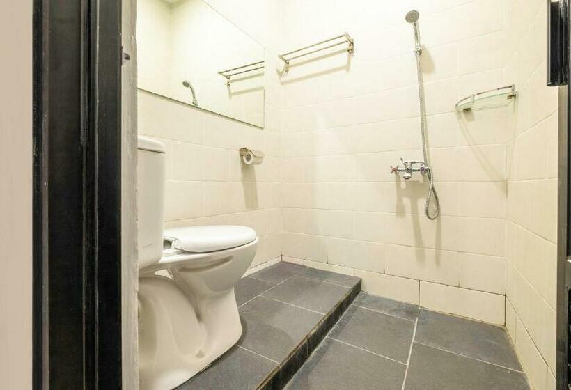 Szálloda Savindra Residence Syariah Redpartner