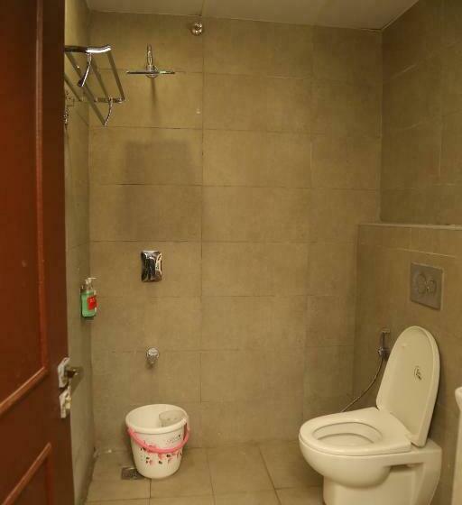 Hotel Vishnu Paradise