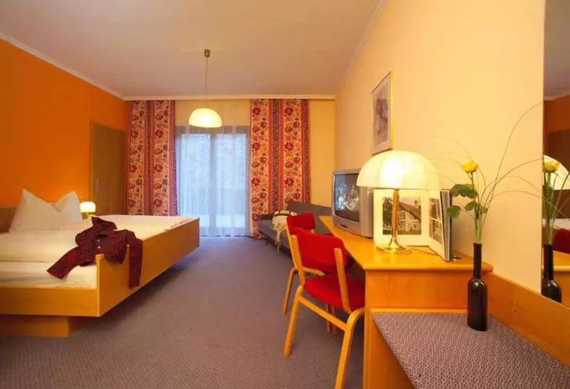 Hotelli Waldviertler Hof