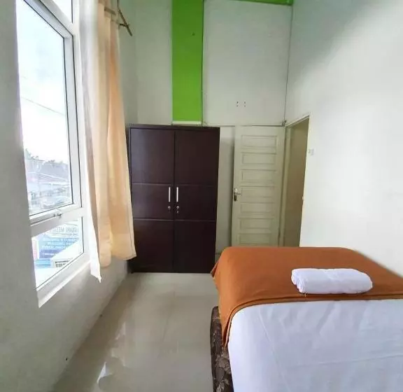 ペンション Koolkost Syariah @ Medan Johor