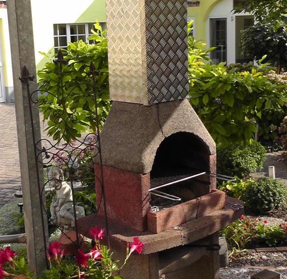 Pension Elisabeth Am Elberadweg