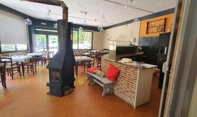 ベッドアンドブレックファースト Cà Di Felice Locanda Dei Cacciatori