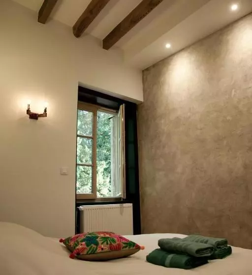 Aamiaismajoitus (B&B) L Ancre Vive