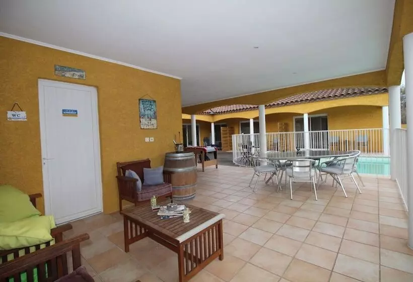 Aamiaismajoitus (B&B) Le Paquebot