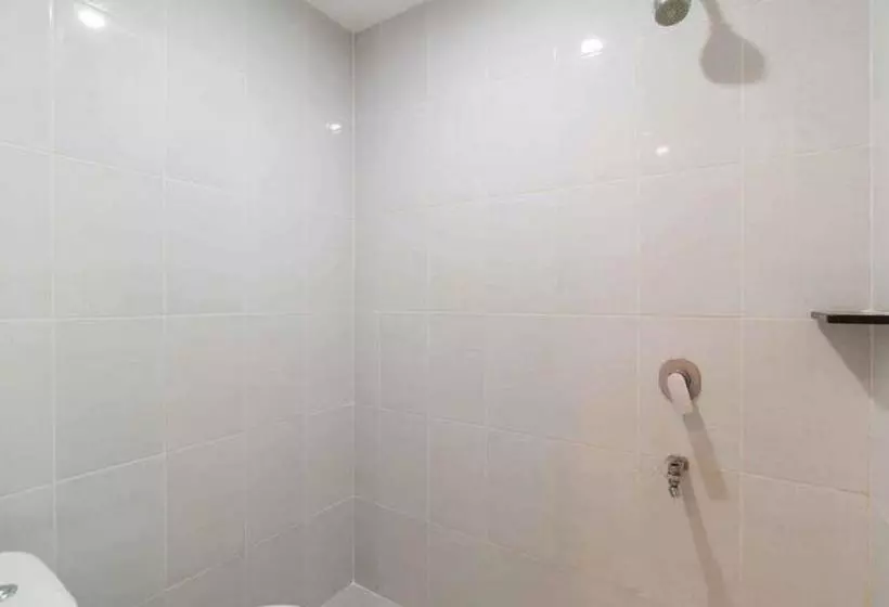 Hotelli Koolkost At Kupang Jaya   Minimum Stay 30 Nights