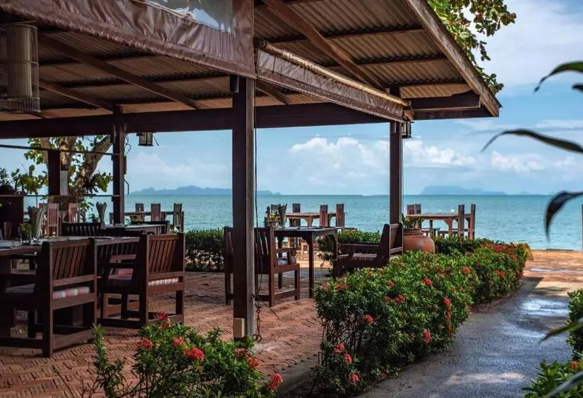 Hotelli Satva Samui Yoga And Wellness Resort