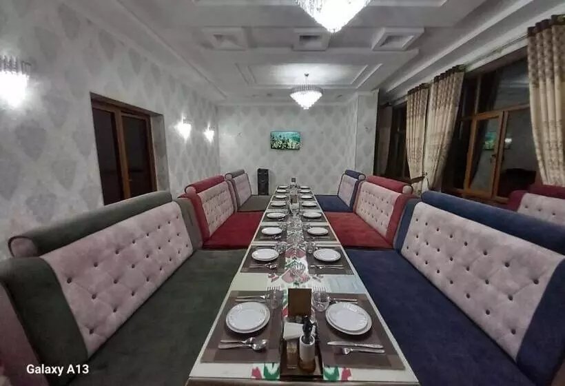 Majatalo зона отдых Apachi в горах чимган