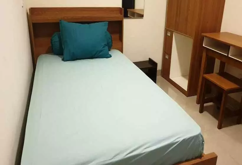 Pension Kost Kartini Syariah 1