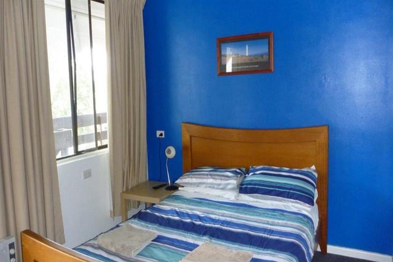 Adelaide Travellers Inn Backpackers Hostel