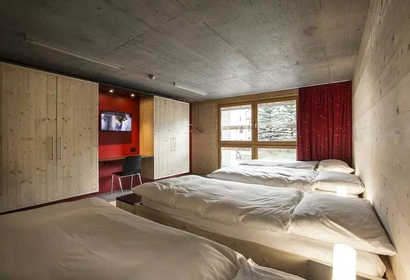 All In One Hotel Inn Lodge / Swiss Lodge