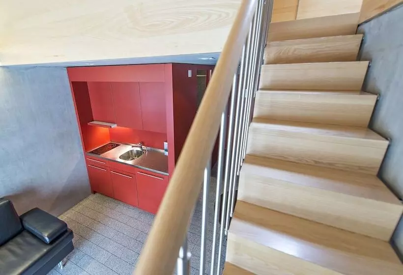 All In One Hotel Inn Lodge / Swiss Lodge