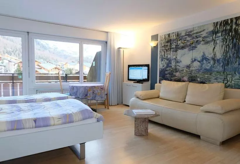 Artist Apartments & Hotel Garni