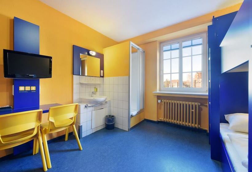 Bed Nbudget Expo Hostel Rooms