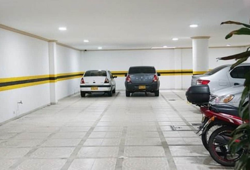 هتل Ayenda 1416 Castellana Real