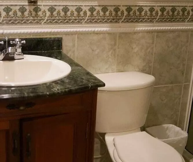 فندق Ayenda 1416 Castellana Real