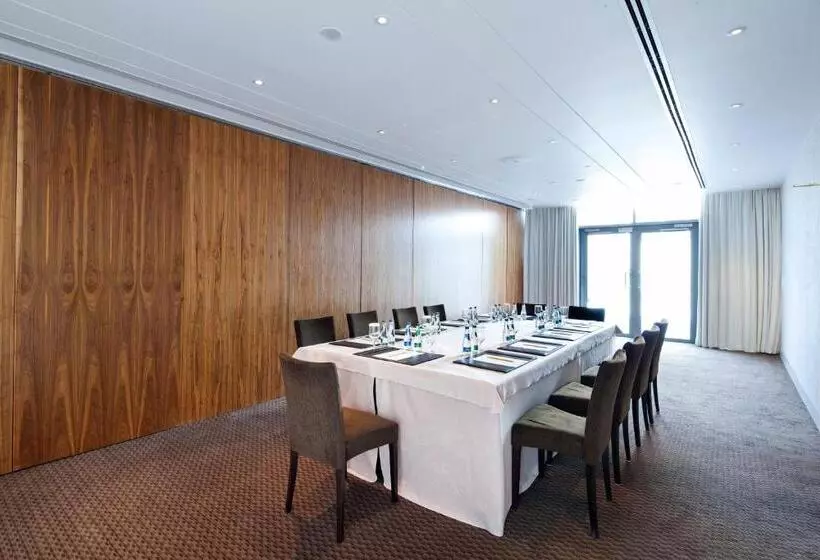 فندق Cliff House