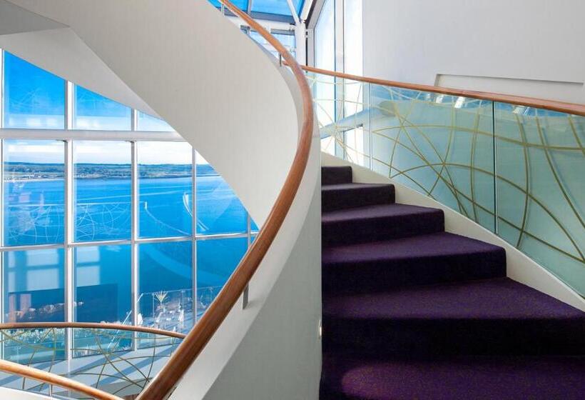 فندق Cliff House