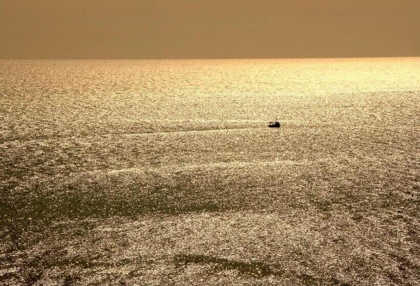 فندق Cliff House