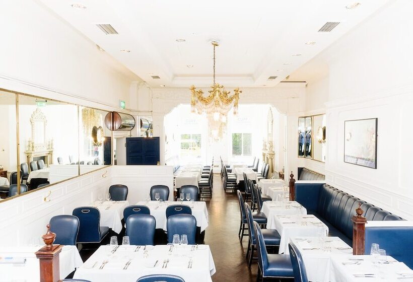 هتل Townhouse On The Green