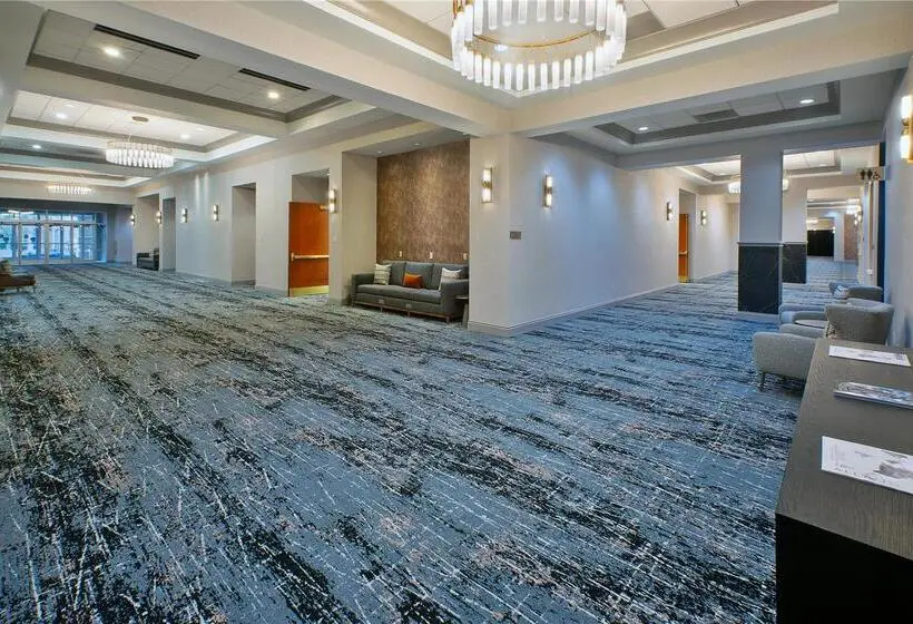 ホテル Embassy Suites By Hilton Nashville South Cool Springs