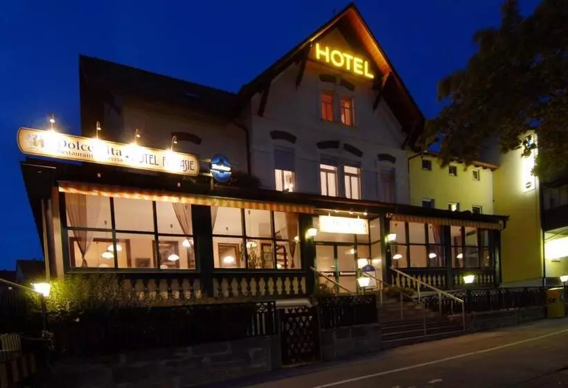 בית מלון כפרי Fantasie