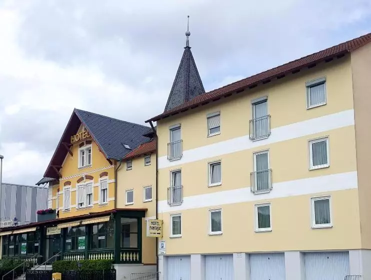 בית מלון כפרי Fantasie