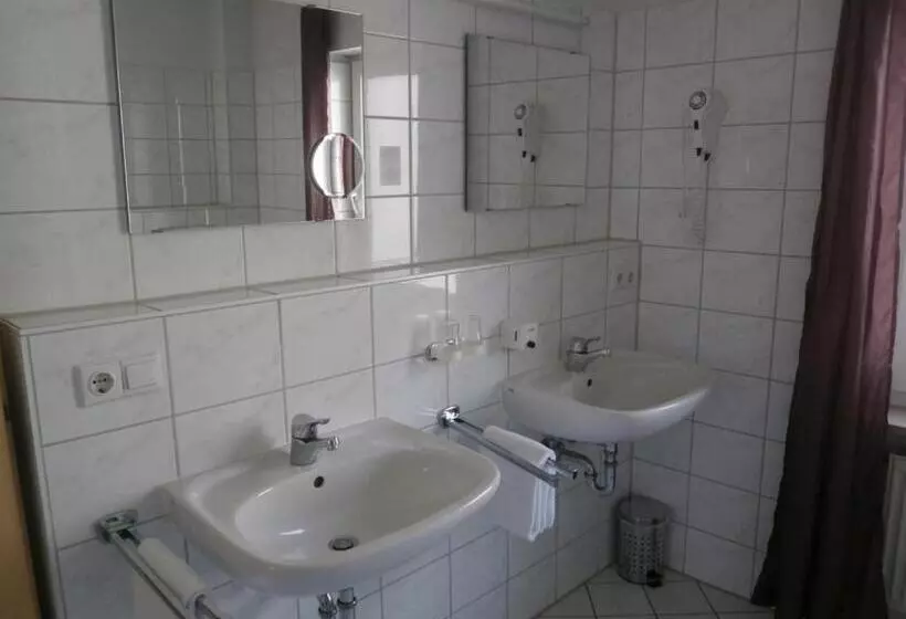 בית מלון כפרי Fantasie