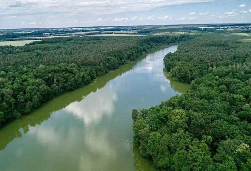 Hotelli Gut Klostermuhle Natur Resort & Medical Spa