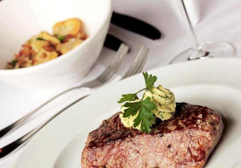 Отель Hamburgwittenburg Van Der Valk