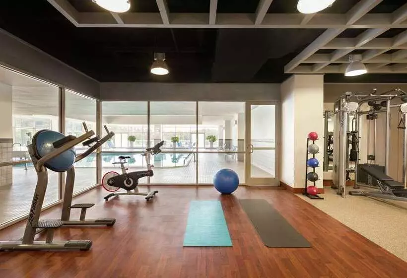 هتل Hilton Baltimore Bwi Airport