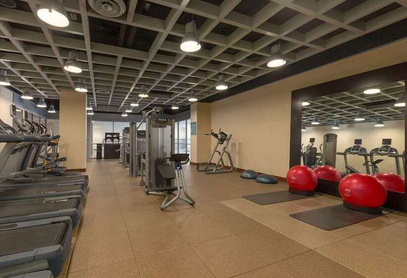 فندق Hilton Baltimore Bwi Airport