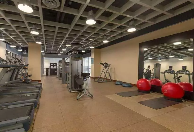 هتل Hilton Baltimore Bwi Airport