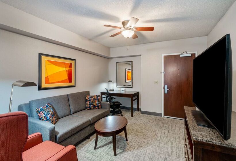 فندق Hilton Garden Inn Augusta