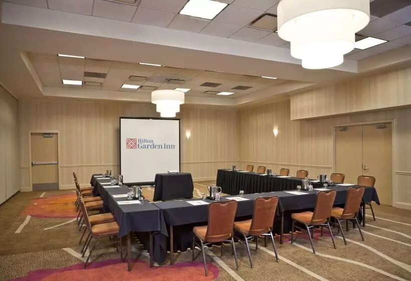 هتل Hilton Garden Inn Baltimore/white Marsh