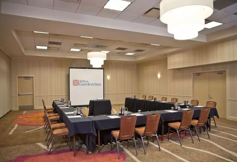 هتل Hilton Garden Inn Baltimore/white Marsh