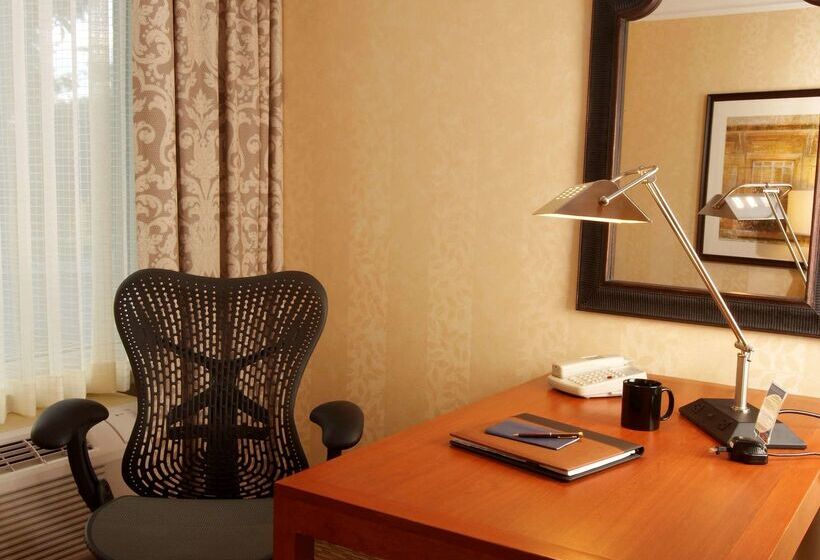 فندق Hilton Garden Inn Florence