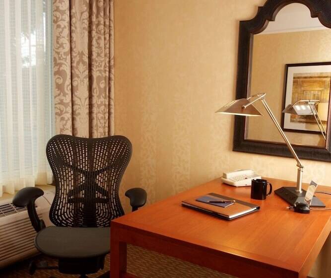 فندق Hilton Garden Inn Florence