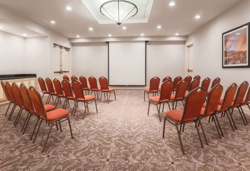 فندق Hilton Garden Inn Reno